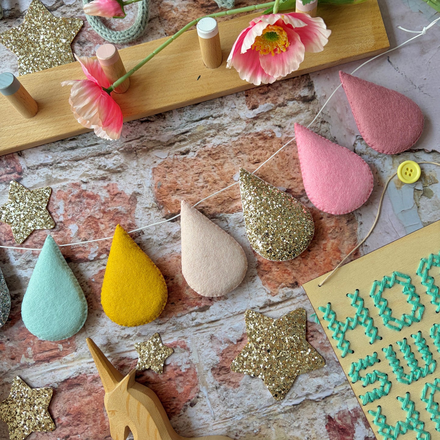 Sample Sale- Springtime Droplet Garland