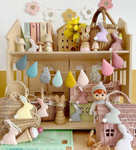 Load image into Gallery viewer, springtime-droplet-garland-velveteen-babies