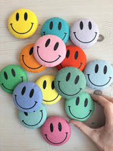 Load image into Gallery viewer, Smiley Face Garland - In your choice of colours