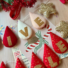 Load image into Gallery viewer, Custom Name/Word Garland with a Star to each end.