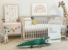 Load image into Gallery viewer, Springtime Droplet garland