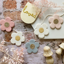 Load image into Gallery viewer, Daisy Garland by Velveteen Babies