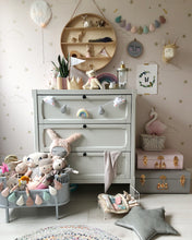 Load image into Gallery viewer, Pretty Ballerina Droplet Garland. Made to order.