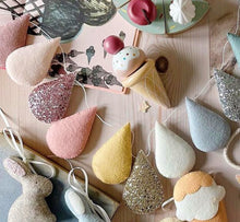 Load image into Gallery viewer, Pastel Ombre garland