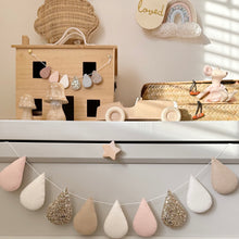 Load image into Gallery viewer, Droplet garland - blush, beige and gold