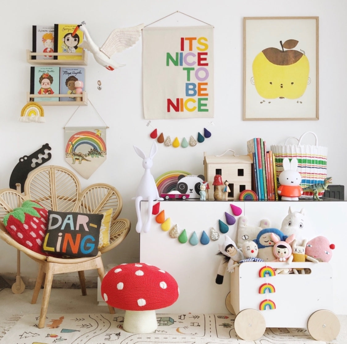 Droplet garland- Long Bright Rainbow