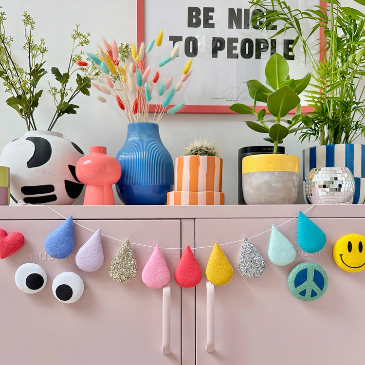 Droplet-garland-kids-bunting-velveteen-babies