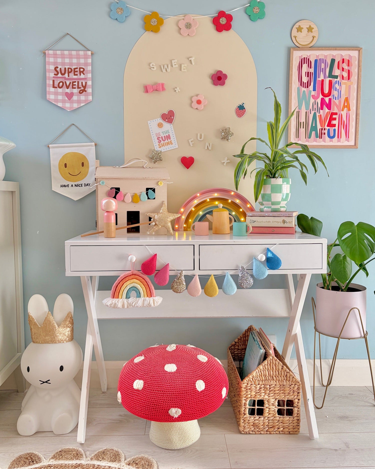 velveteen babies bright garlands