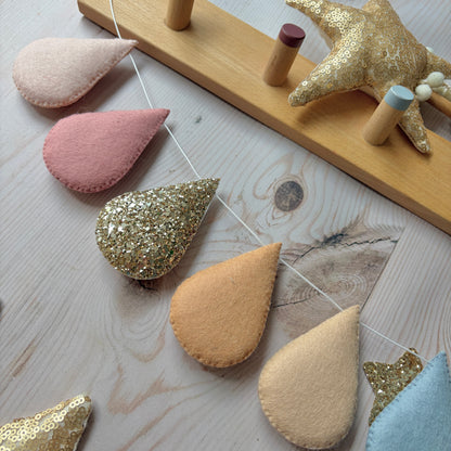 Sample Sale - Softly Springtime Droplet Garland