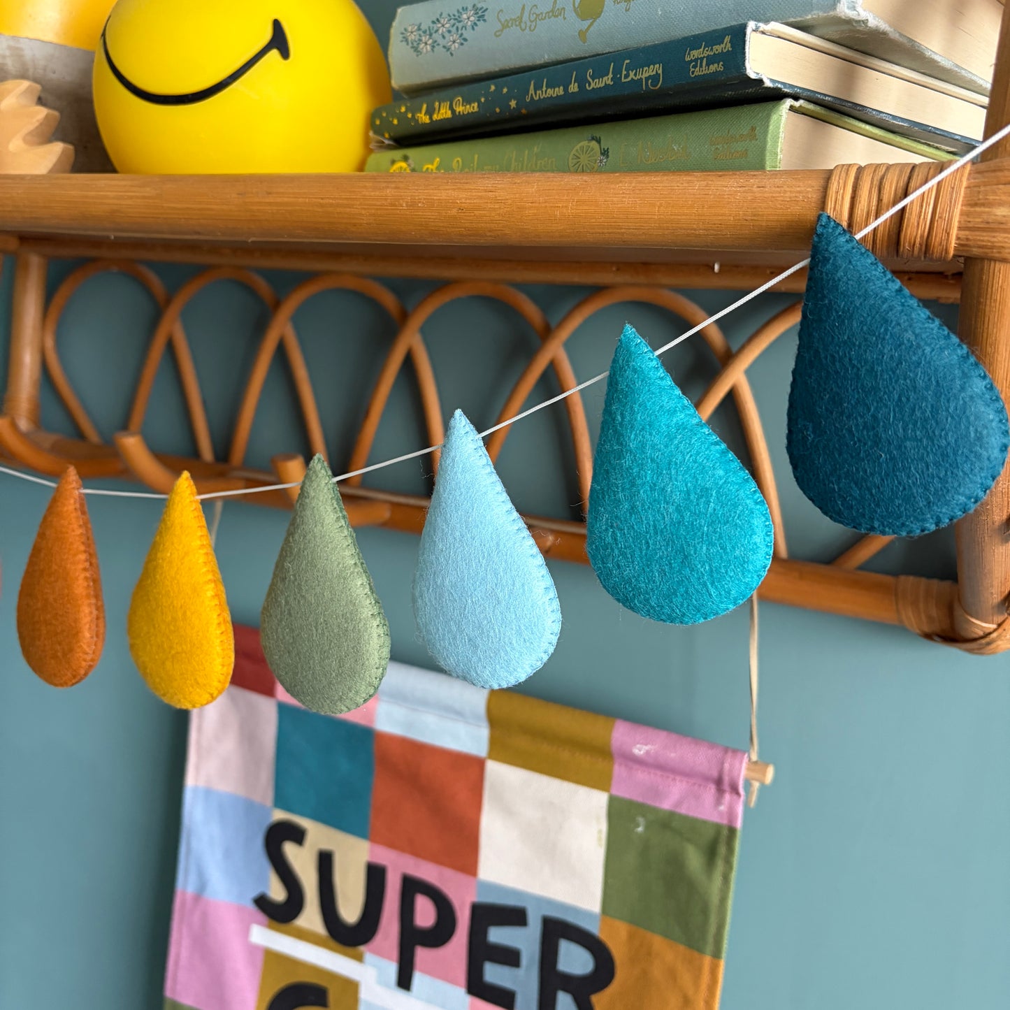 Muted Colour Pop Droplet Garland