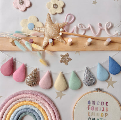 Blossom Droplet Garland