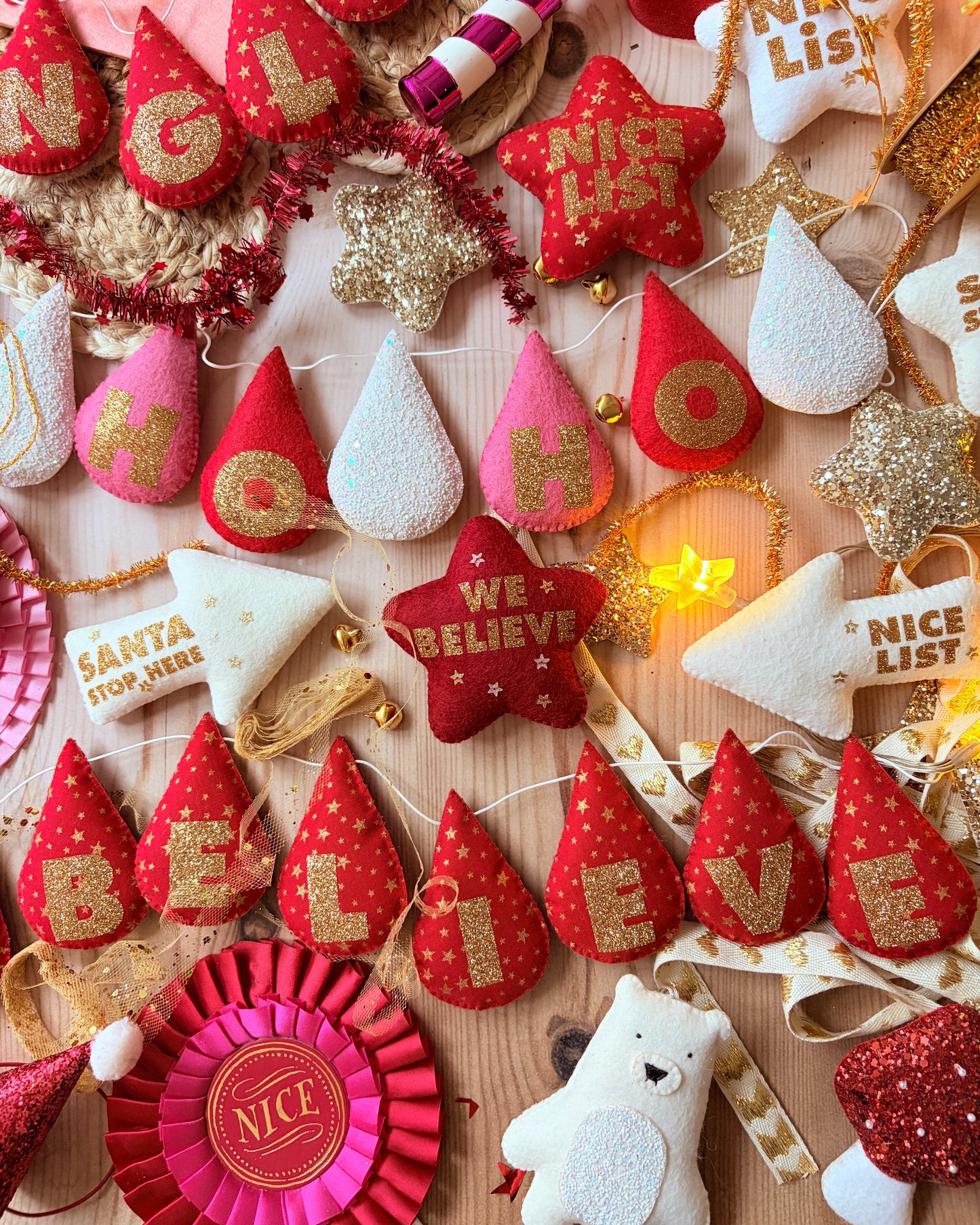 Custom Name/Word Garland with a Star to each end.