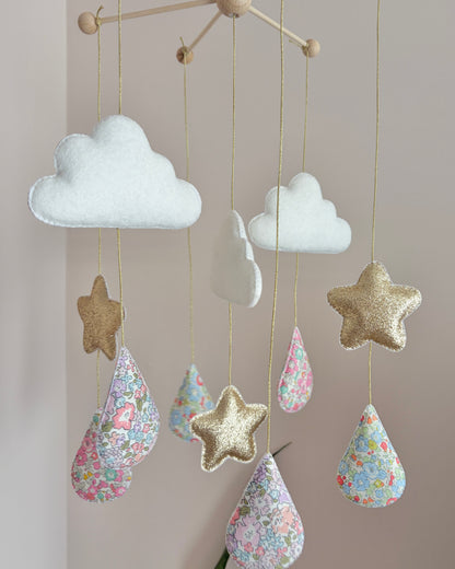 Cloud and Star Droplet Mobile
