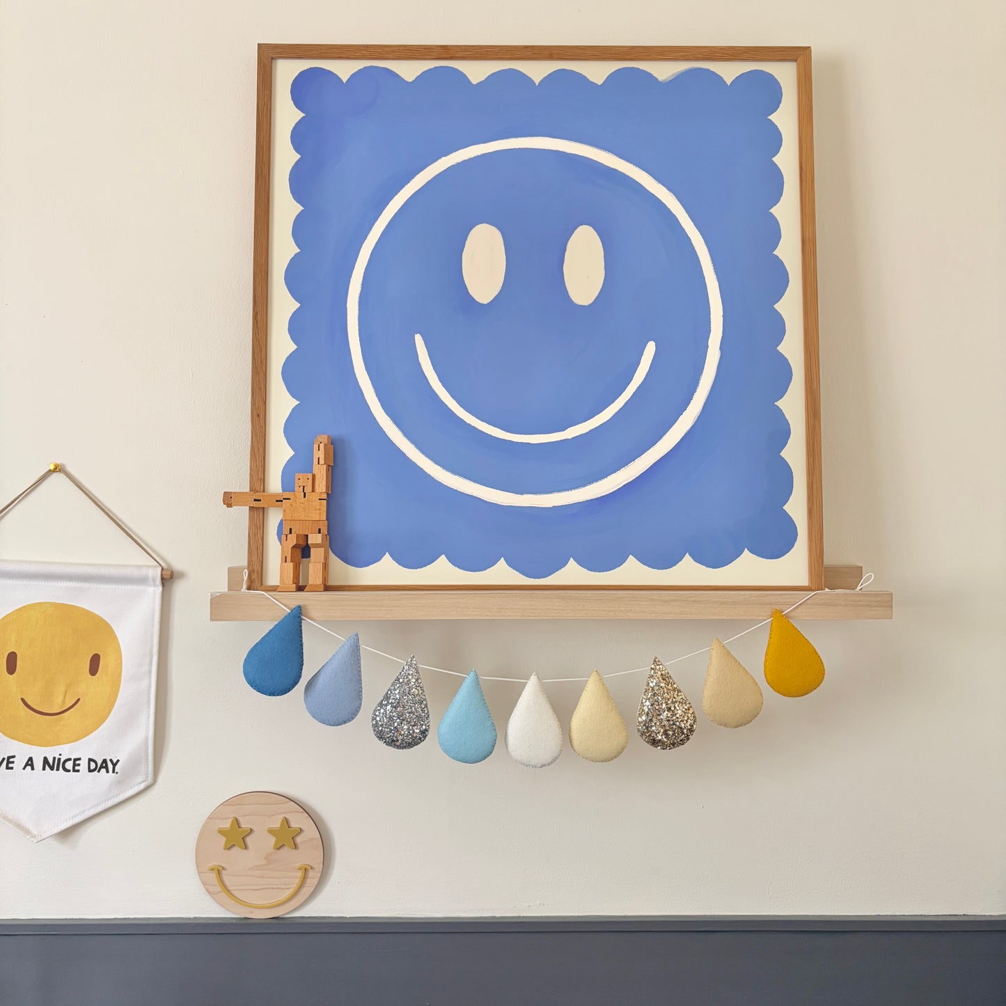 Sunny Skies Droplet Garland (new)