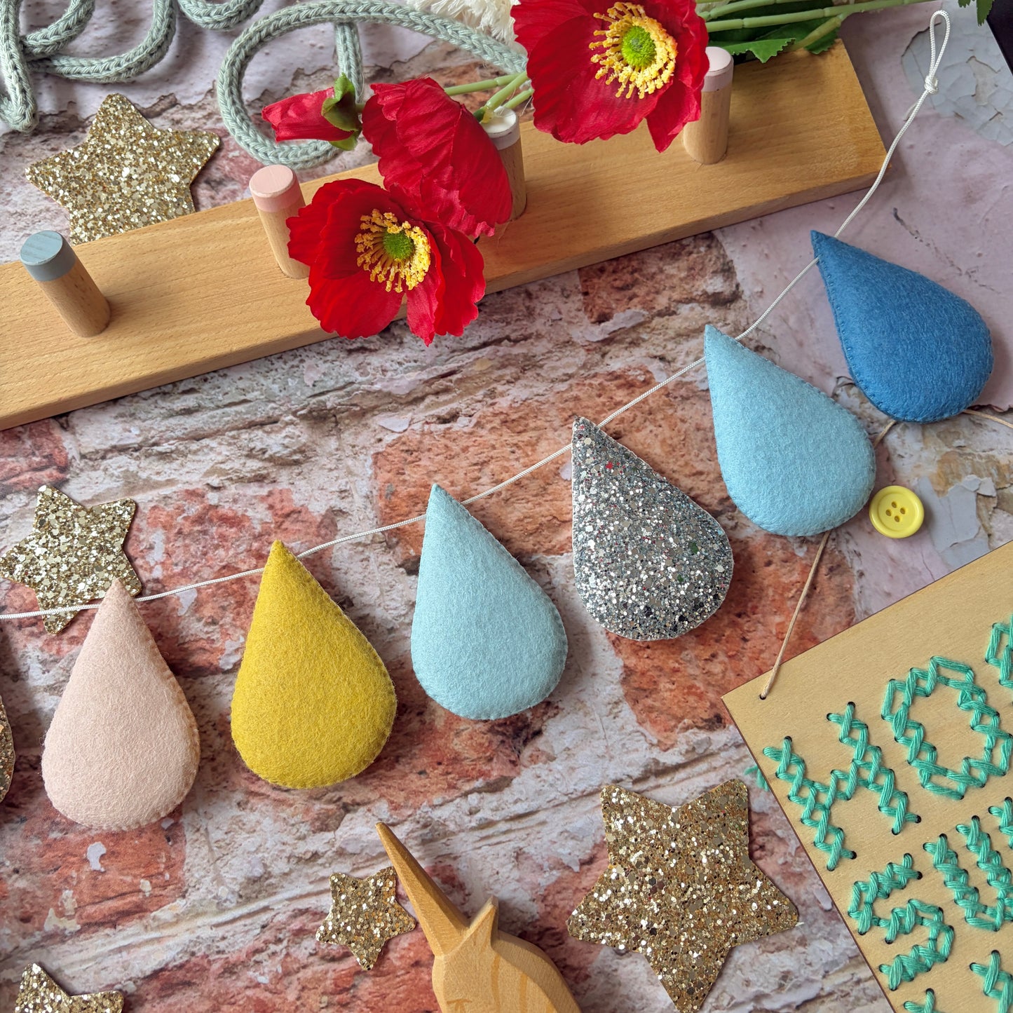 Sample Sale -Blushy Breeze Droplet Garland