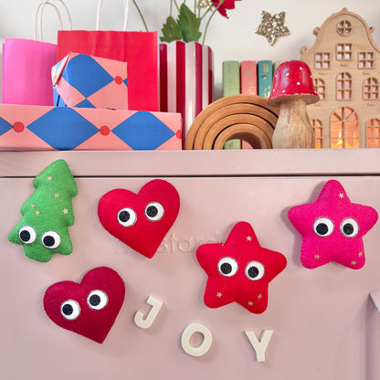 Googly Eye Festive Magnets