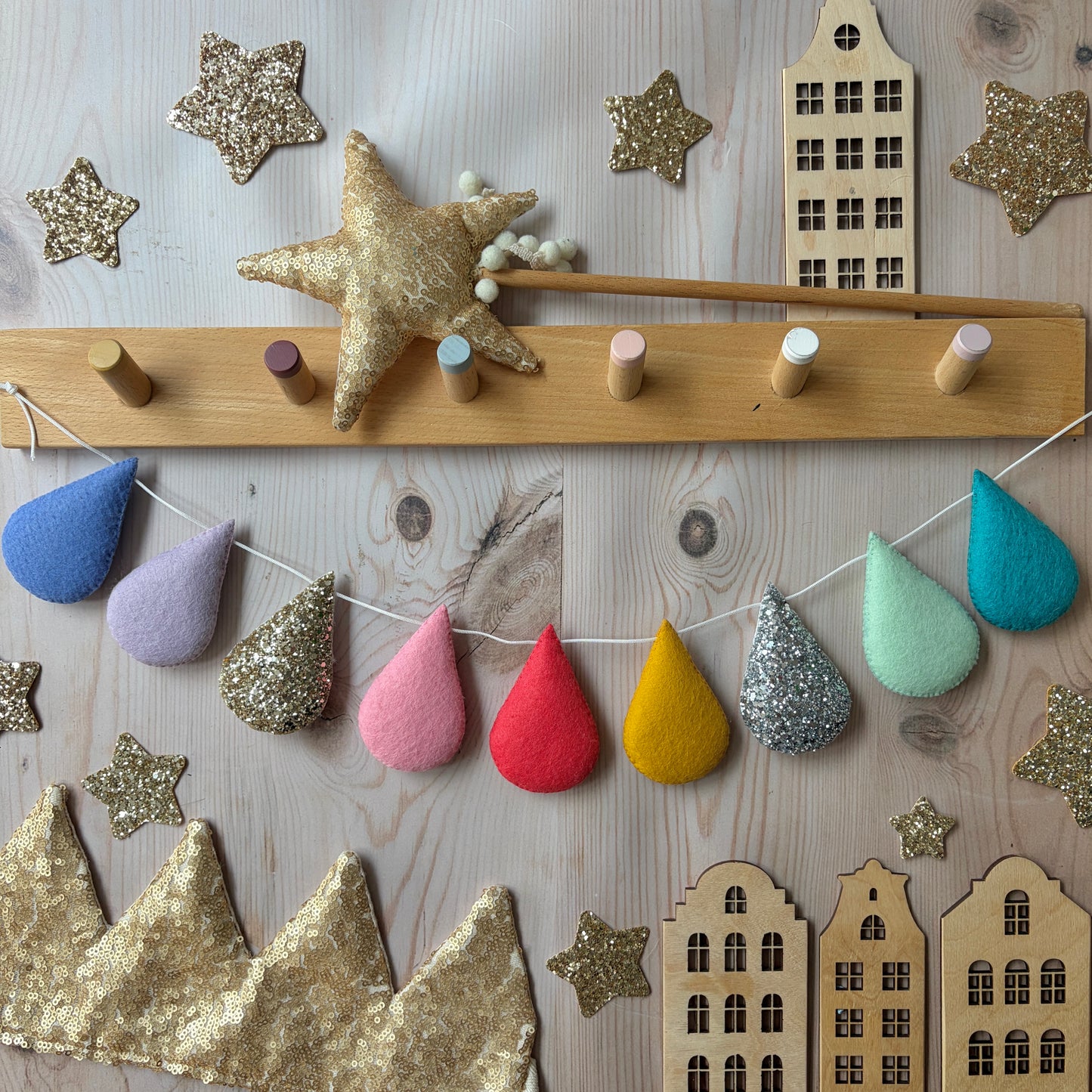 Sample Sale - Happy Colours Droplet Garland