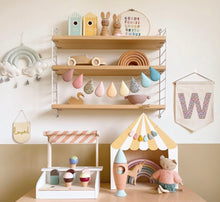 Load image into Gallery viewer, velveteen-babies-kidsroom-garland
