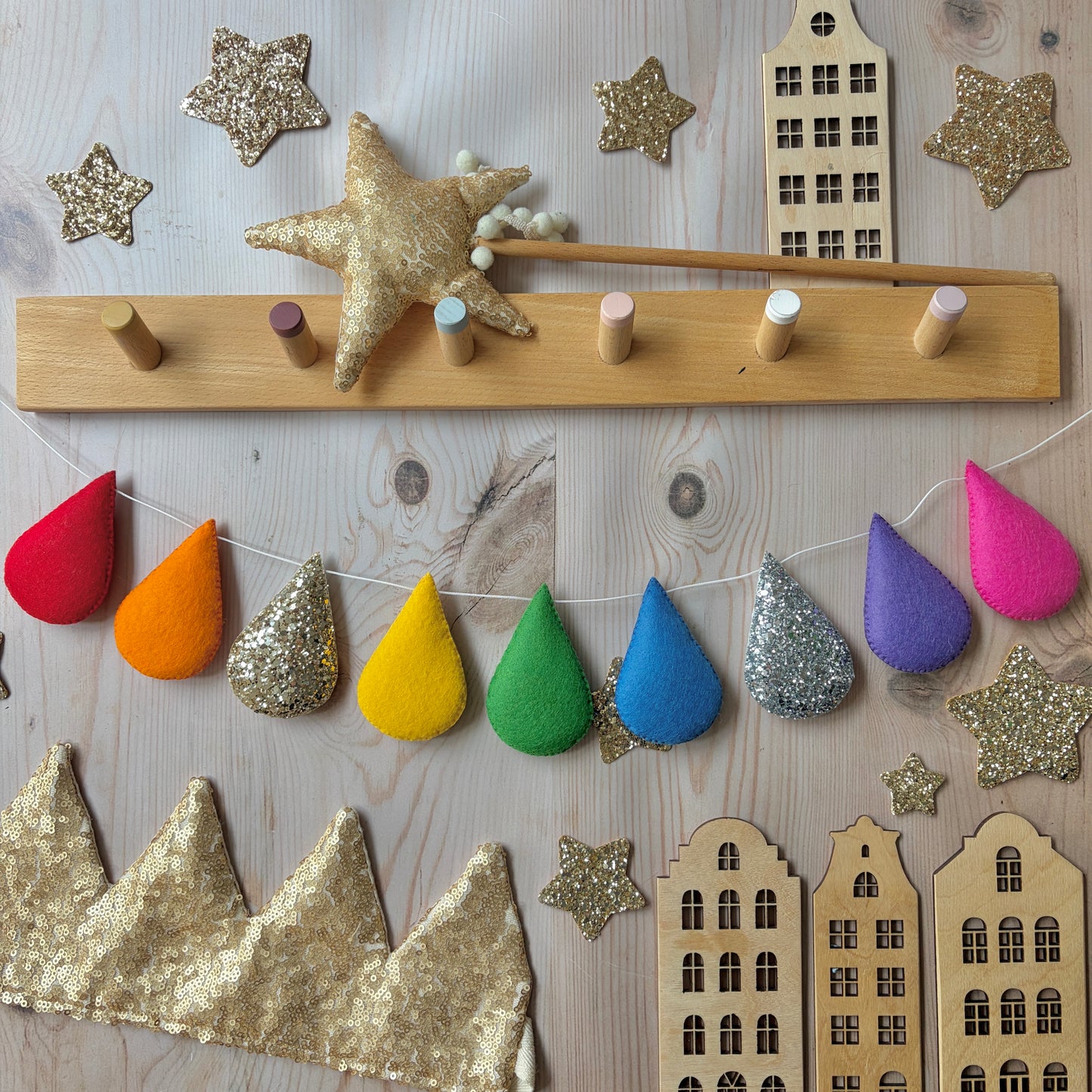 Sample Sale - Bright Rainbow Droplet Garland