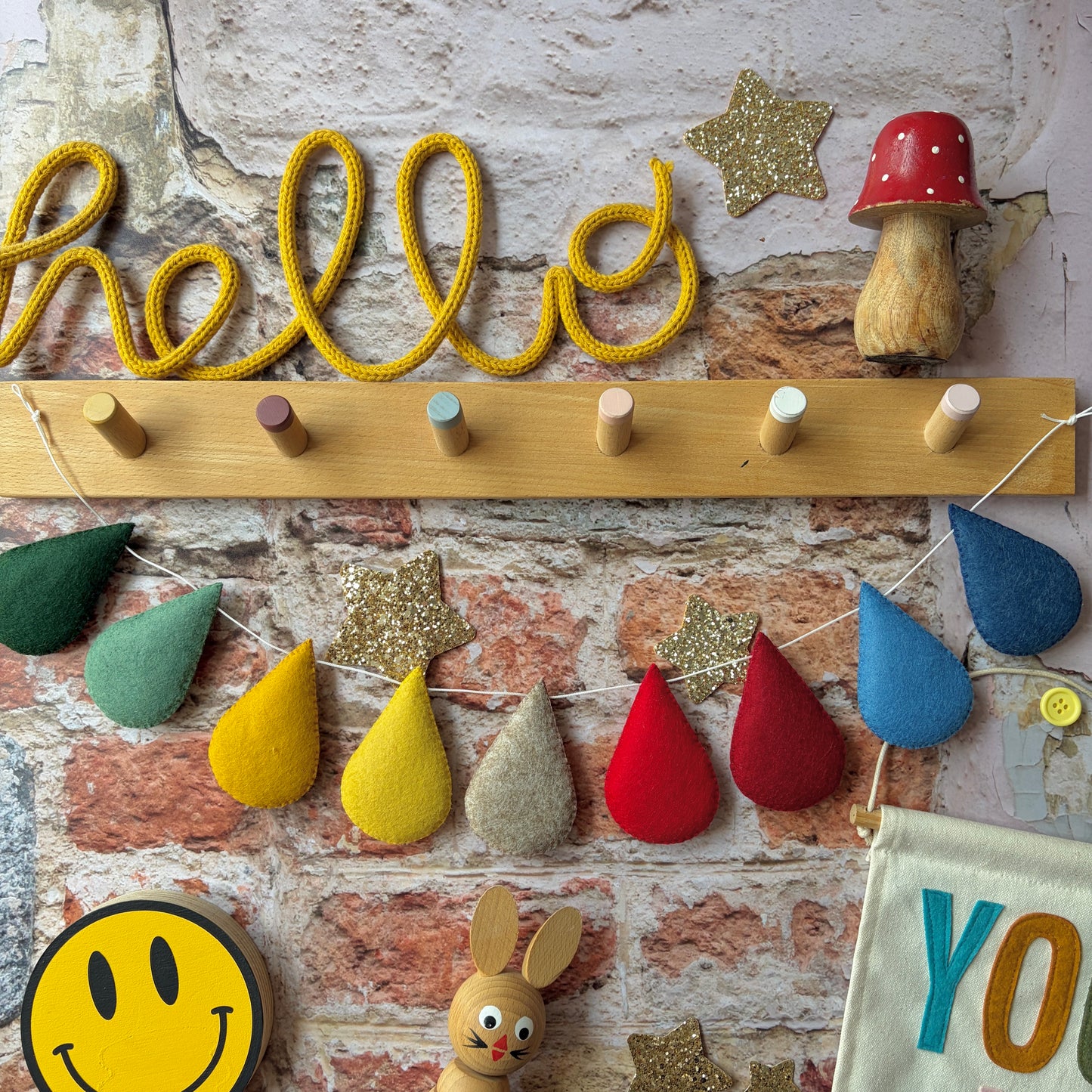 Sample Sale- Good Vibes Droplet Garland