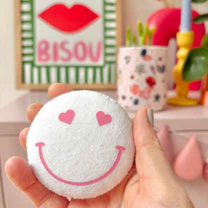 Heart eyes smiley face Magnet Decoration