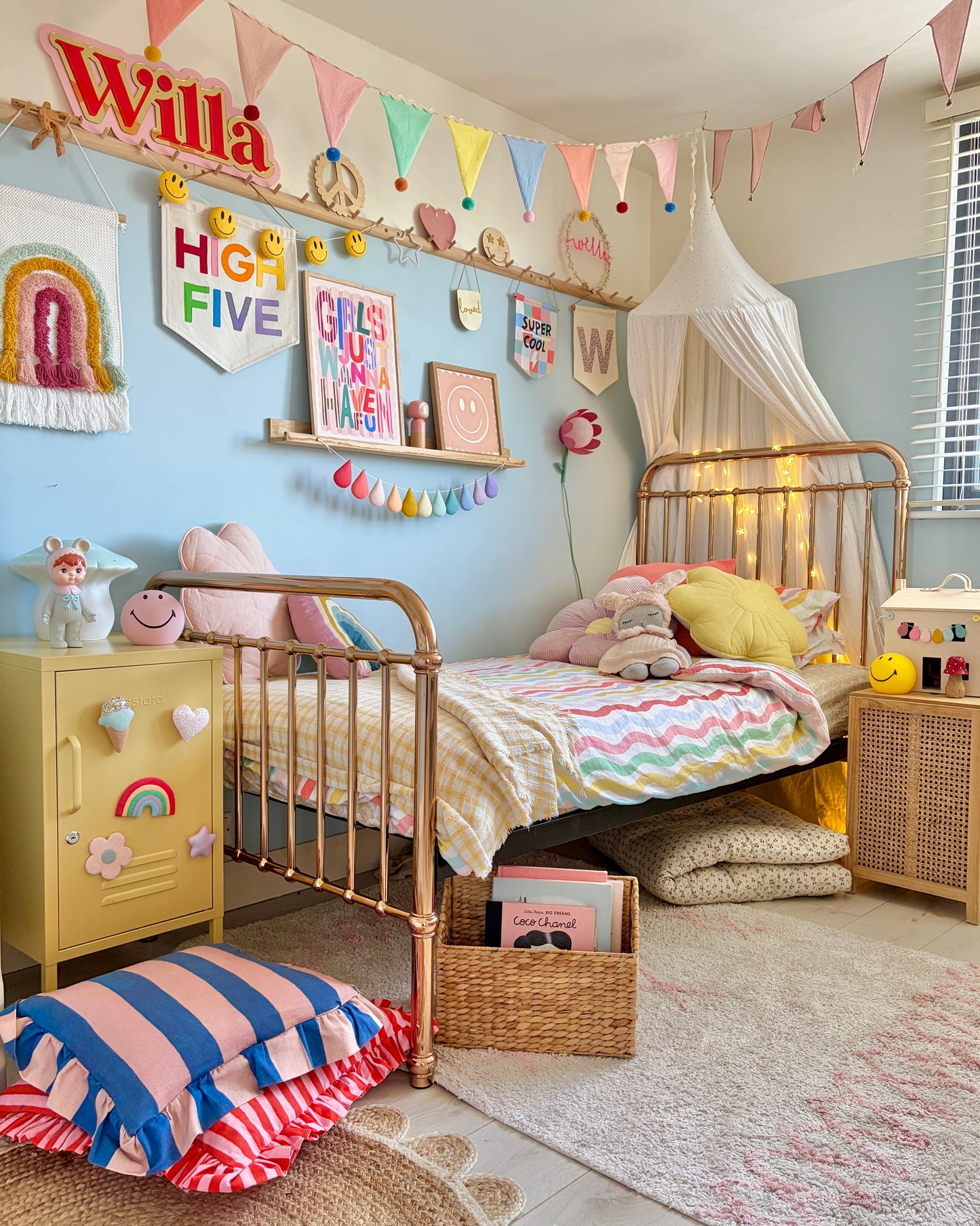 Bright Pastels Droplet Garland