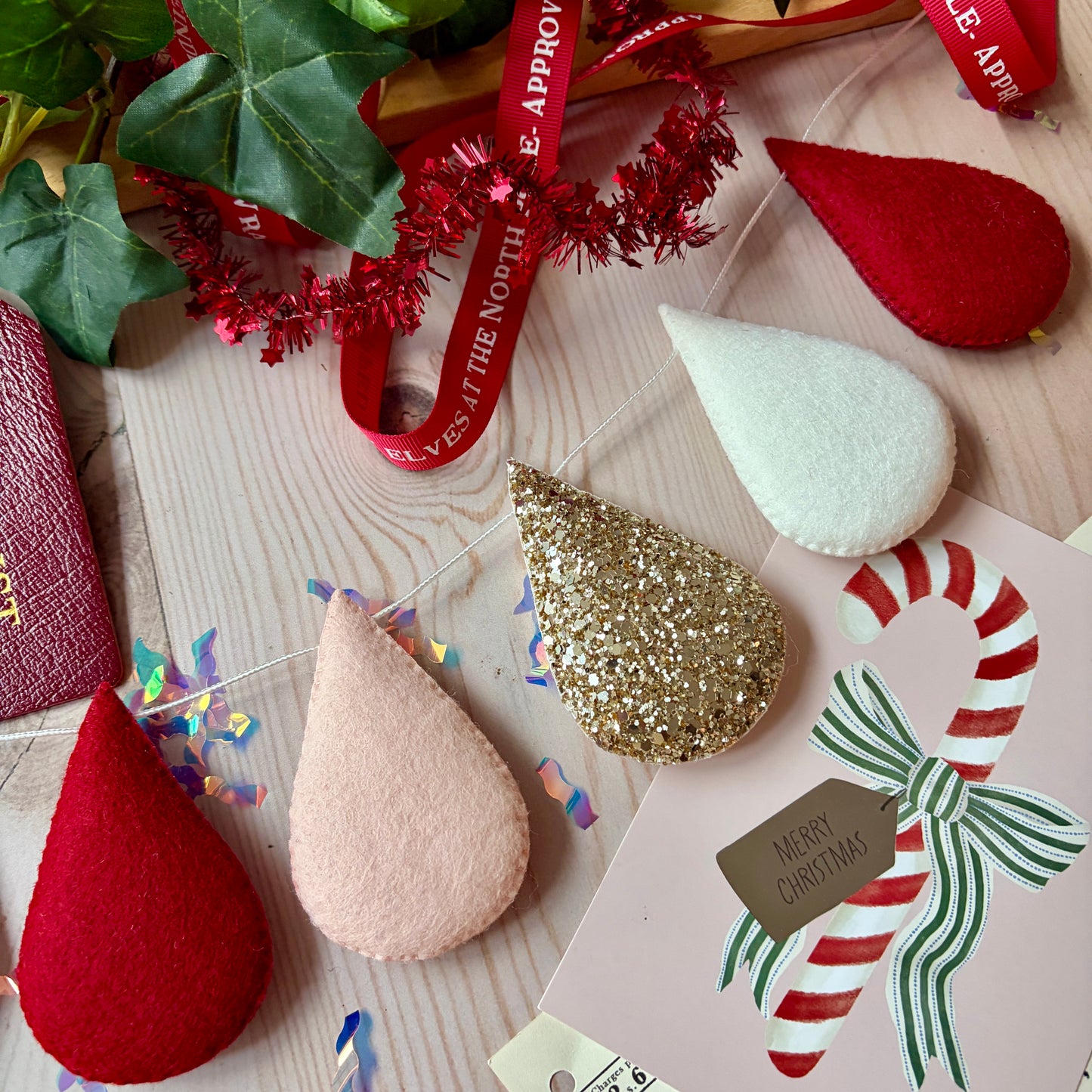 Candy Cane Droplet Garland (new)