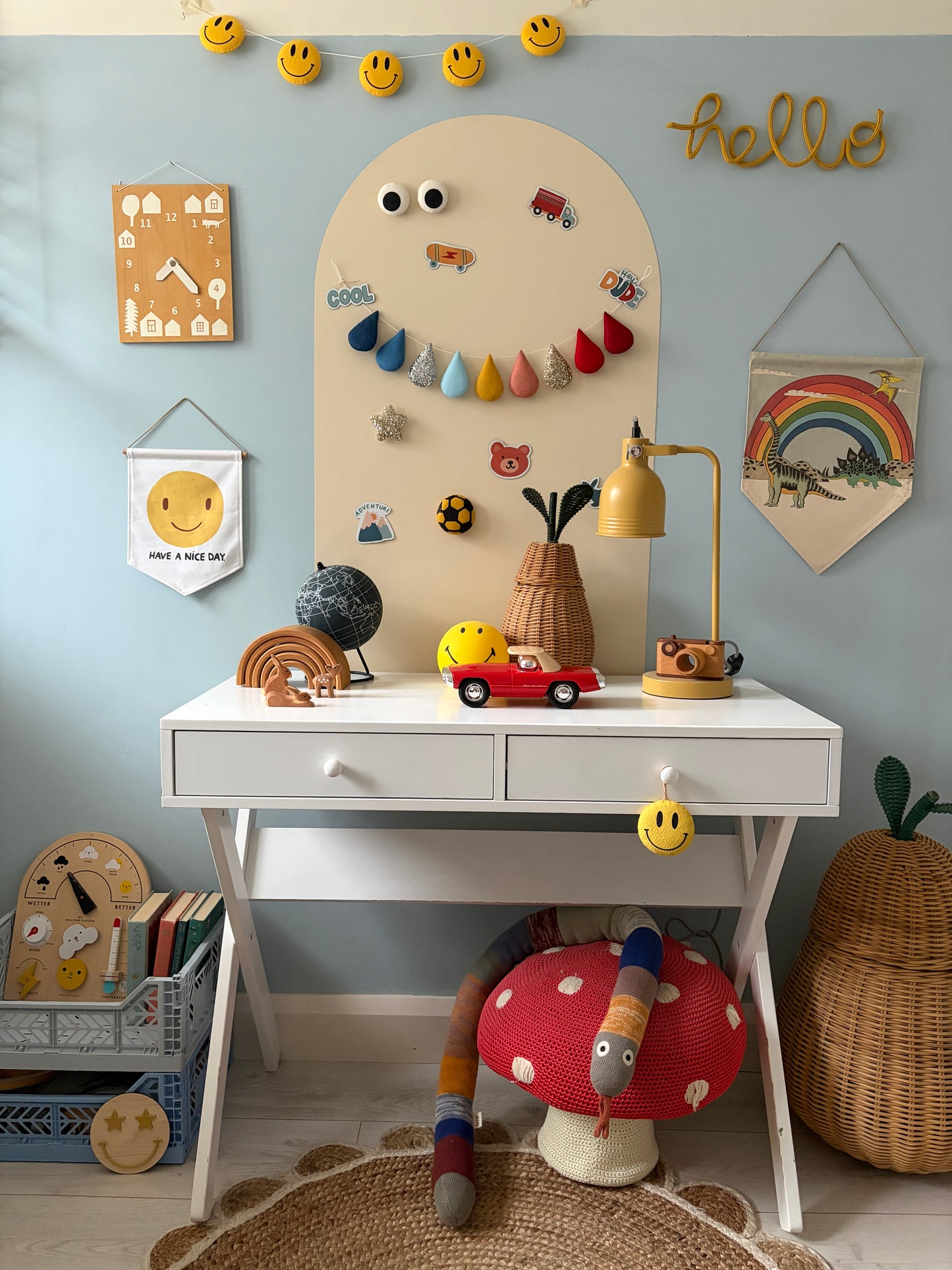 Cloudberry Droplet Garland