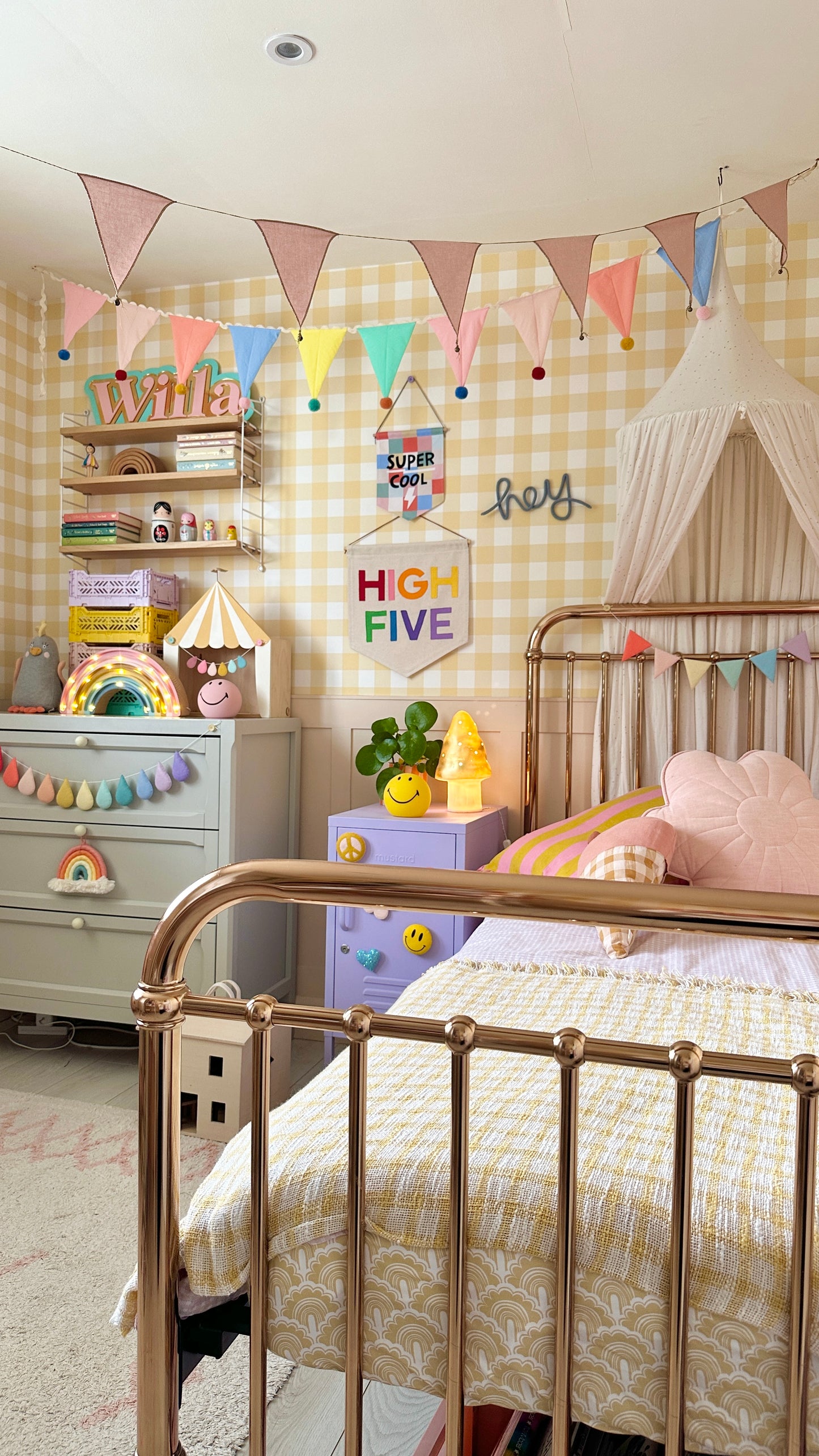 Bright Pastels Droplet Garland