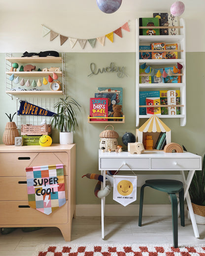 Droplet Garland - gentle natural shades