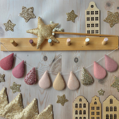 Sample Sale - Pretty Pinks Droplet Garland