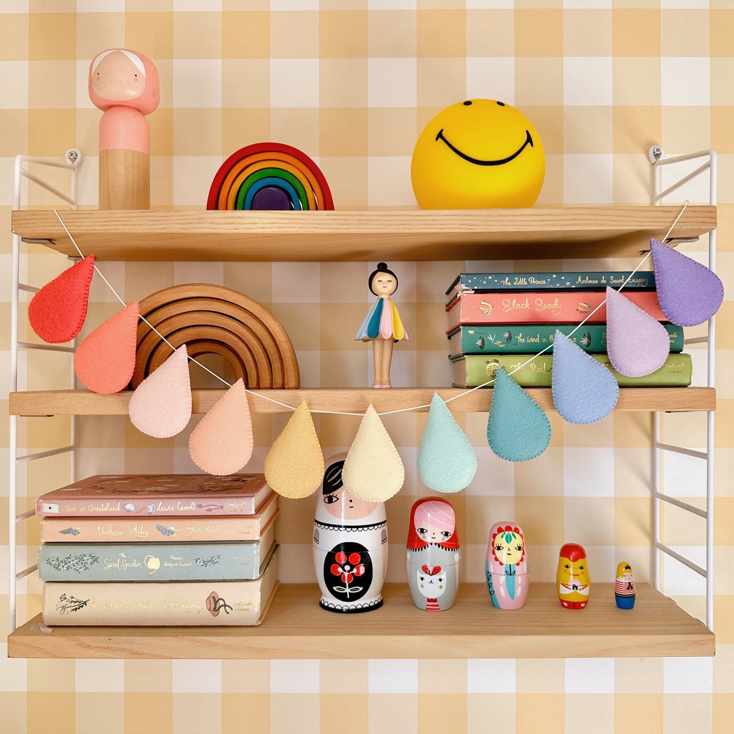 Bright Pastels Droplet Garland