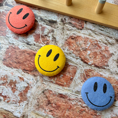 Sample Sale- Smiley Faces Garland in colours shown