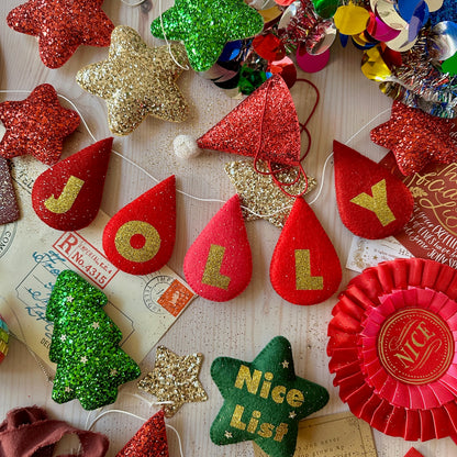 Custom Name/Word Garland with a Star to each end.