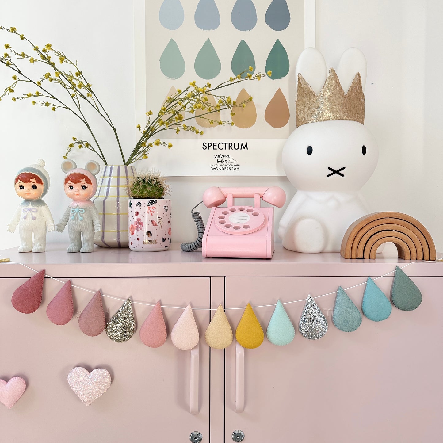 Springtime longer Droplet Garland