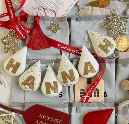 Custom Name/Word Garland with a Star to each end.