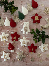 Load image into Gallery viewer, Custom Star Garland
