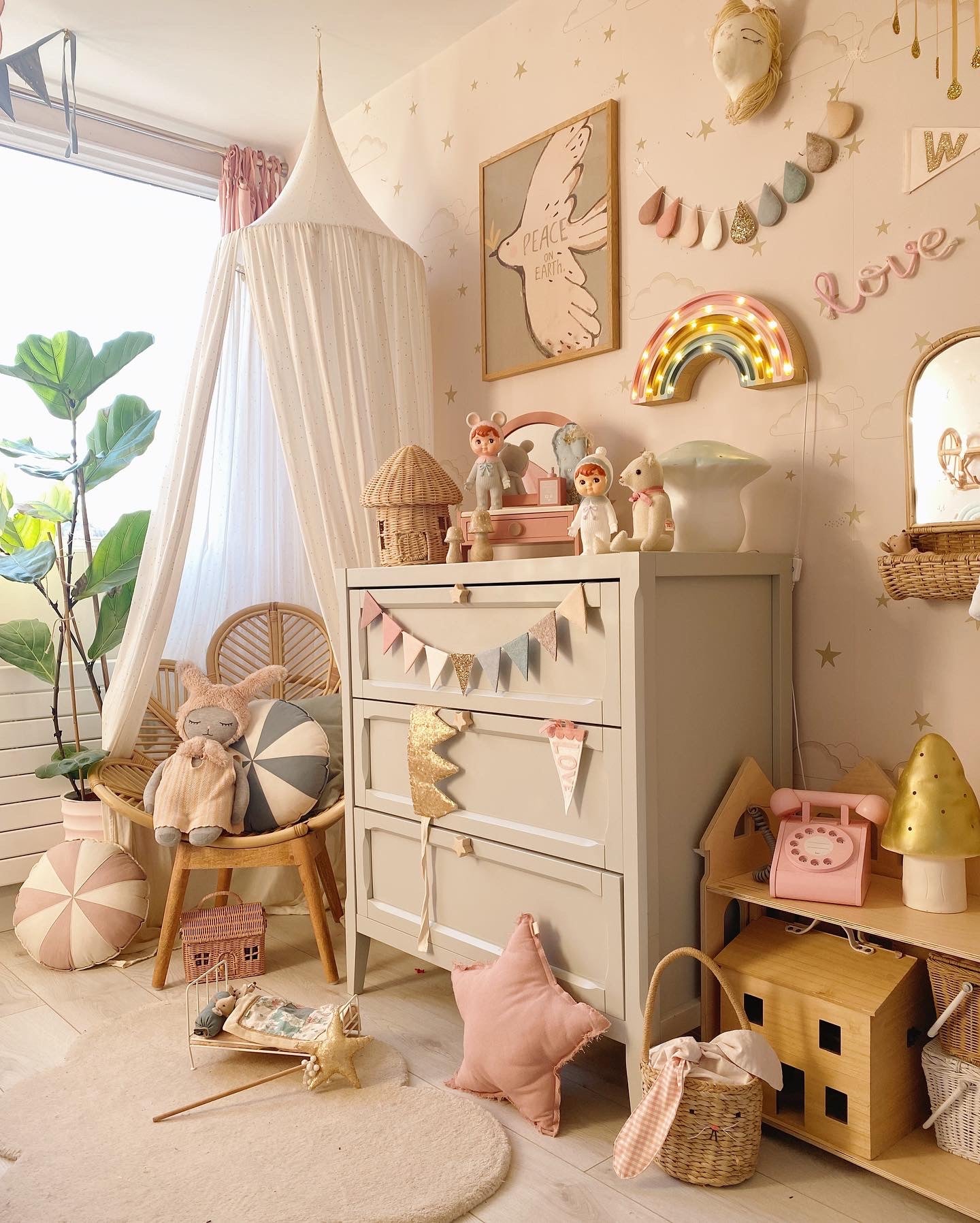 Hand sewn Bunting - Soft Pastels