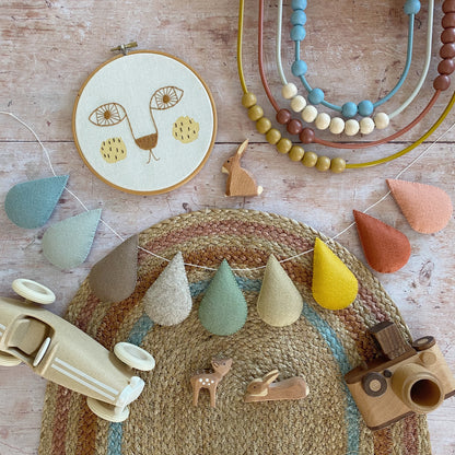 Droplet Garland - gentle natural shades