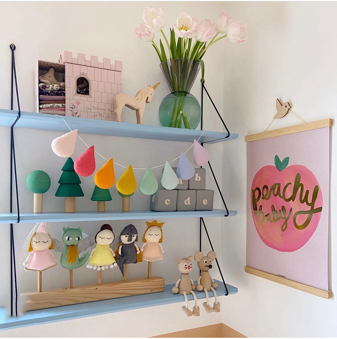 Pops of colour Droplet Garland