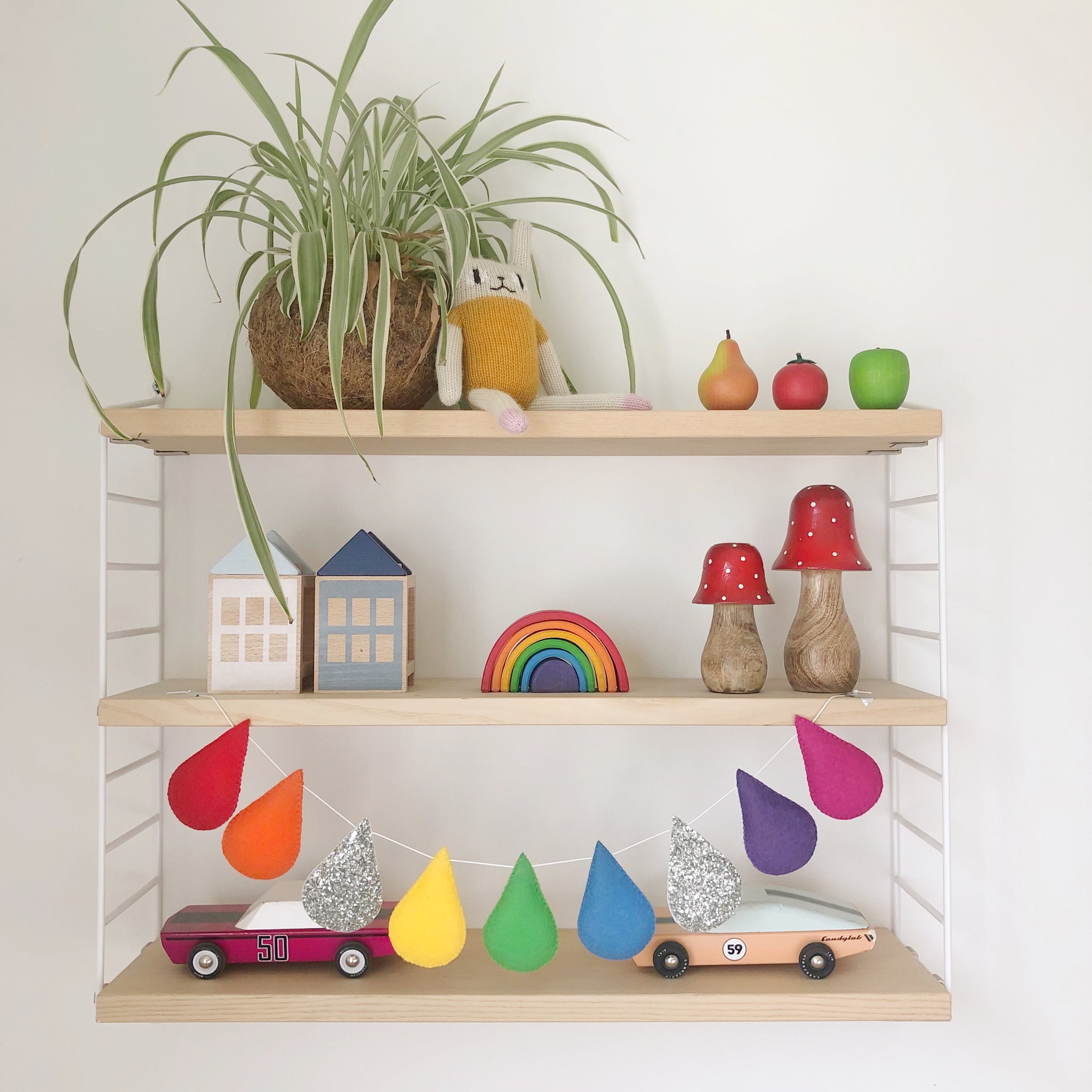 Paper raindrop discount garland