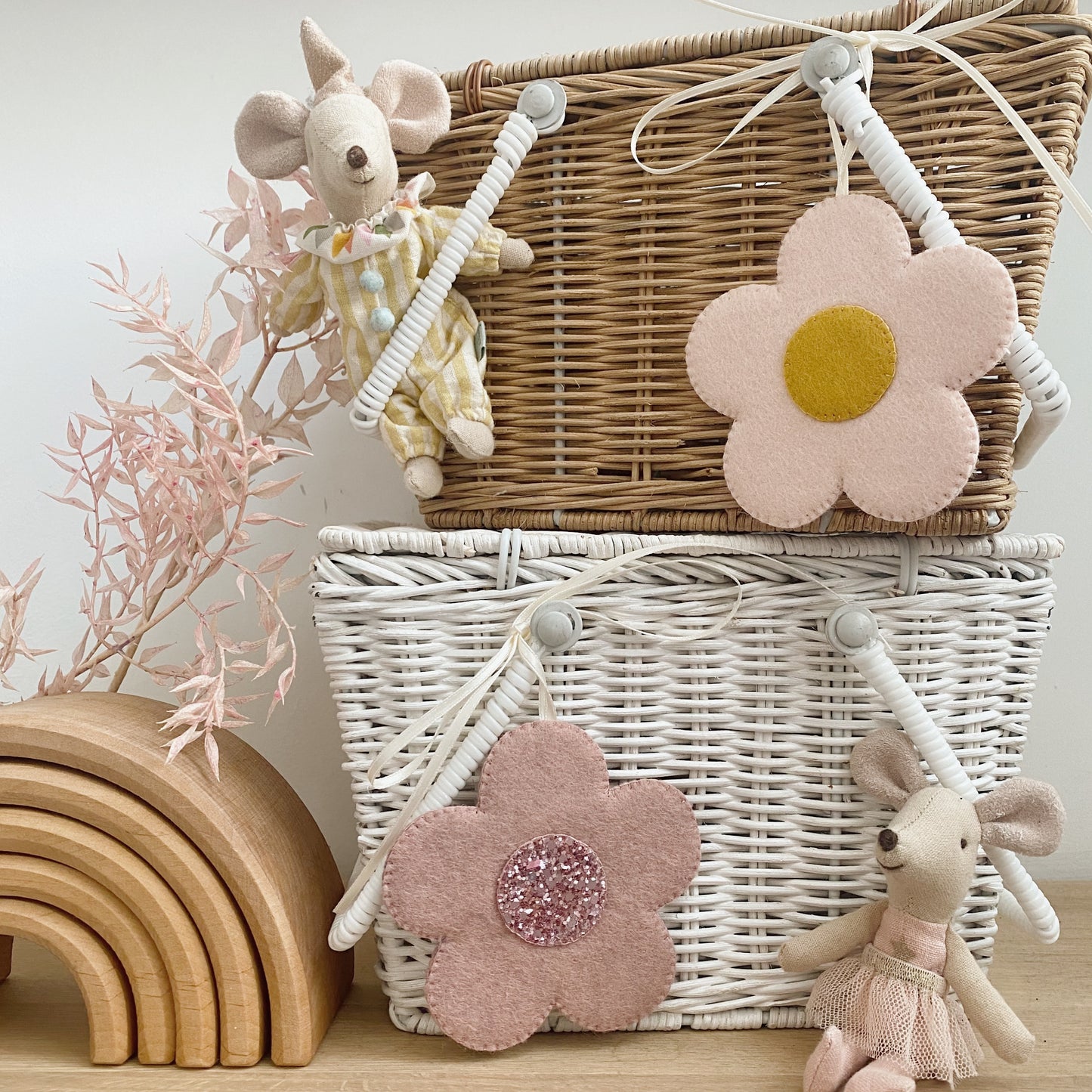 Daisy Decoration- in your choice of colours